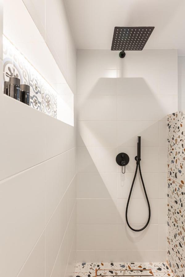 אפרטהוטל Ermoo Athens Modern Living מראה חיצוני תמונה