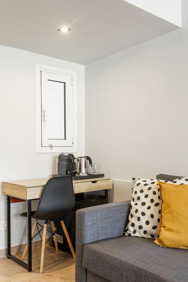 אפרטהוטל Ermoo Athens Modern Living מראה חיצוני תמונה